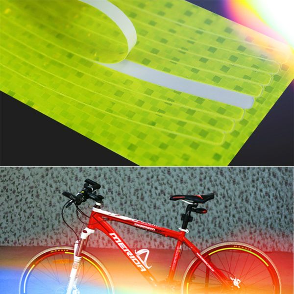 10pcs PVC Réflecteur Sticker Vélos de montagne Accessoires de vélo Rouler HotWheels Pneus Hub Ring Auto-adhésive Ruban d'avertissement
