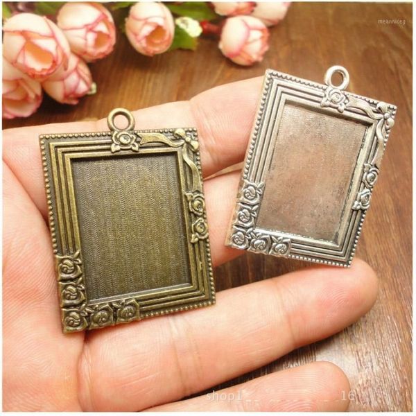 10pcs Retro Antique Bronze Mini PEINTURE Cadre créatif décoratif PO Cadre PO PENDANT PIÈCES DÉCORATIONS HOME12638