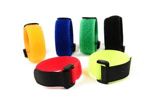 10 -stks herbruikbare visstaaf Tie Holder Strap Suspenders Haak Fastenlus Loop kabelbladen Riem Viskust Tackle Supplies