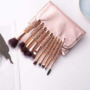 10pcs / set Diamond Makeup Brushes Kit Women Makeup Makeup Tool Foundation Foundation Brosse avec sac cosmétique J1548