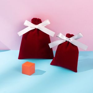 10 piezas pequeñas bolsas de terciopelo con cordero con bolsas de paquete de joyas de cinta bolsas de boda de dulces regalos de Navidad al por mayor