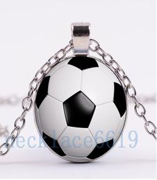 10 -stcs voetbal necklarechain necklarechristmas verjaardag cadeaucabochon glazen ketting zilverbronzeblack mode sieraden r753578063