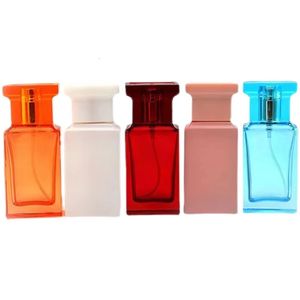 10pcs pulvérisation floute en verre brume atomiseur 30 ml bouteilles de parfum rechargeables à parfum épais emballage cosmétique portable 240425