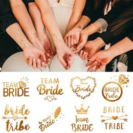 10pcs Team Bride Tribe Golden Tattoo Pegatinas Bachelorette Hen Fiesta Decoración de la dama de dama de honor de la boda para ser suministros 240510