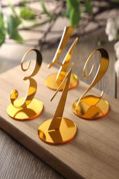 10 Uds. Decoración de números de mesa de boda para centros de mesa de boda letreros acrílicos de espejo dorado decoración de números de recepción de pie 20091059149