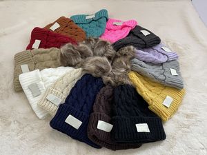 10 unids Invierno Navidad mujer Sombreros hombre Viaje niño Moda adulto Gorros Skullies Chapeu Gorras Algodón Gorra de esquí niña sombrero rosa mantener caliente ca ps negro rosa 14COLOR