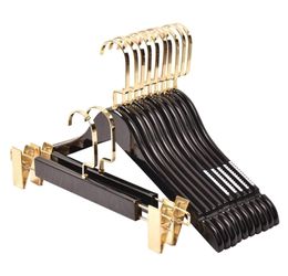 10pcslot 24 cm38 cm Hangers de madera de ropa negra colgadores de ropa sólida Rackanti Slip Gold Hanger Hanger 30pcs CAN 2012216366278