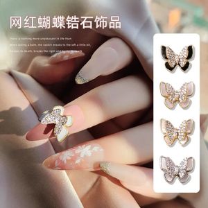 10pcslot 3D 3D Butterfly Zircon Shell Alloy Crystal S Nail Art Pièces Décorations Nails Accessoires Fournitures Charmes 240328