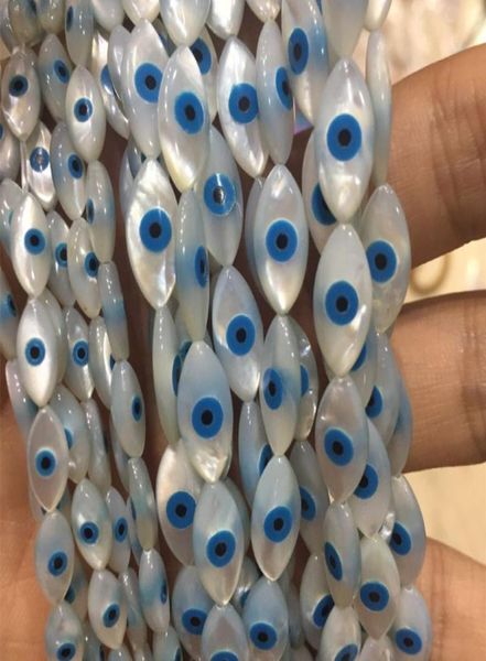 10 Unids / Lote Evils Eye Blanco Natural Madre de Perla Concha Cuentas para Hacer DIY Charm Pulsera Collar Joyería Encontrar Accesorios 7669230