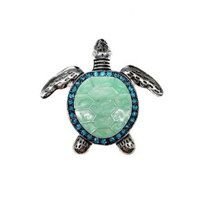 10PCSlot Green Rhinestones Tortoise hanger charme voor ketting schattige email Anamel Animal Ocean Sea Turtle Charms voor doe -het -zelf sieraden Making9678756