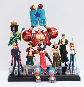 10pcSset Japanese Anime One Piece Action Figure Collection 2 ans plus tard Luffy Nami Roronoa Zoro Handdone Dolls C190415016694685
