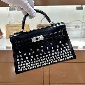Boîte de sacs de créateurs 10s Style rivet en cuir authentique authentique mascille sac fourrelle filetage 22cm tout noir entièrement fait à la main