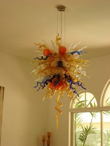 110 / 240v AC Residential Glass Kroonluchter Lamp Beroemde Designer Hoge plafond geblazen kroonluchters te koop
