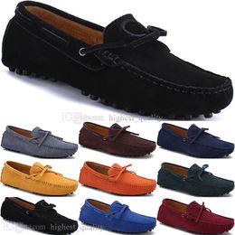 117 Nouvelle Mode Hommes Casual Chaussures En Cuir Style Britannique Printemps Couple Véritable Peas Scrub Men Drive Lazy Man Couvre-chaussures Extérieur Confortable Respirant Noir Jaune