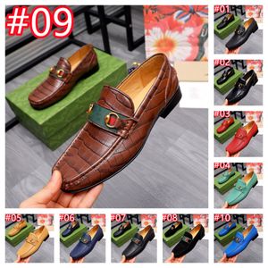 11Colour Spring Men Chaussures formelles Brand Italien Fashion Brown Slip on Luxury Luxury Vow Cow Cuir Black Wedding Chaussures Buty Meskie