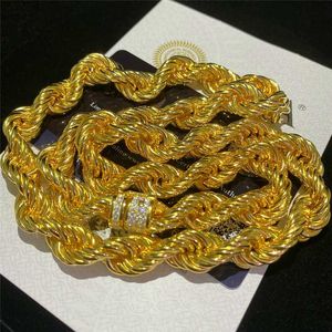 11 mm gouden touwketen Iced Out Vvs Moissanite Clasp Cubaanse ketting 925 Solid Silver Hip Hop Men Sieraden Gold Cuban Link Chain