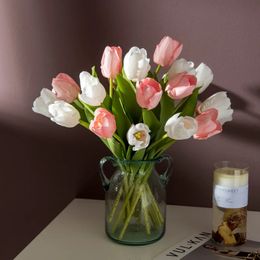 11pcs Real Touch Tulip Artificial Flower Silk Bouquet Home Living Room Decoration Tulips Fake Flowers Home Garden Decor 240322