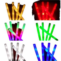 Glow Sticks Bulk Party Supplies Colorful LED Foam Stick Cheer Tube RGB Glow in the Dark Light pour les fêtes 20220422 D3