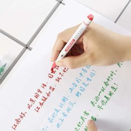 Les stylos marqueurs de 12 couleurs sont super doux brosses de calligraphie lettromérage de liner à aquarelle mélangeable art de bricolage