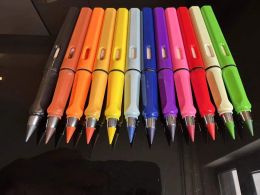 12 kleuren pen