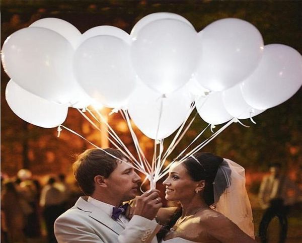 Decoraciones de globos de boda Led mágicos de 12 pulgadas que brillan en la oscuridad Globo iluminado intermitente Globos de látex blancos enteros 3895853