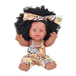 Poupée noire en PVC de 12 pouces avec des cheveux bouclés mignon poupée chaude chaude vendant un cadeau populaire pour enfants 231225