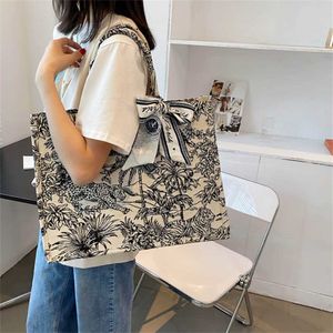 12% KORTING Designer tas 2024 Handtassen Tote dames niche geborduurde katoenen en linnen stoffen handtas met grote capaciteit canvas schouder voor woon-werkverkeer