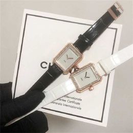 12% korting op horloge Horloge dames heren quartz uurwerk zwart witte diamant vijand bruiloft montre de luxe D319