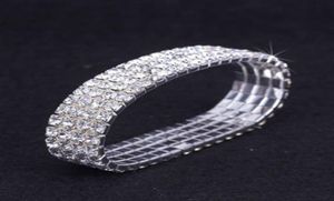 12 pièces Lot 4 Row Crystal Diamante Rhinestone Elastic Bridal Bracelet Bracelet Stretch Accessoires de mariage entiers pour les femmes7679131