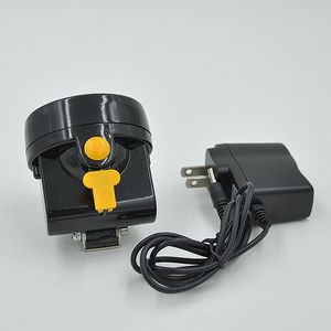 12 stuks/partij NIEUWE Draadloze LED Mijnbouw Licht Hoofd Lamp Mijnwerker Koplamp KL2.8LM voor Camping Jacht