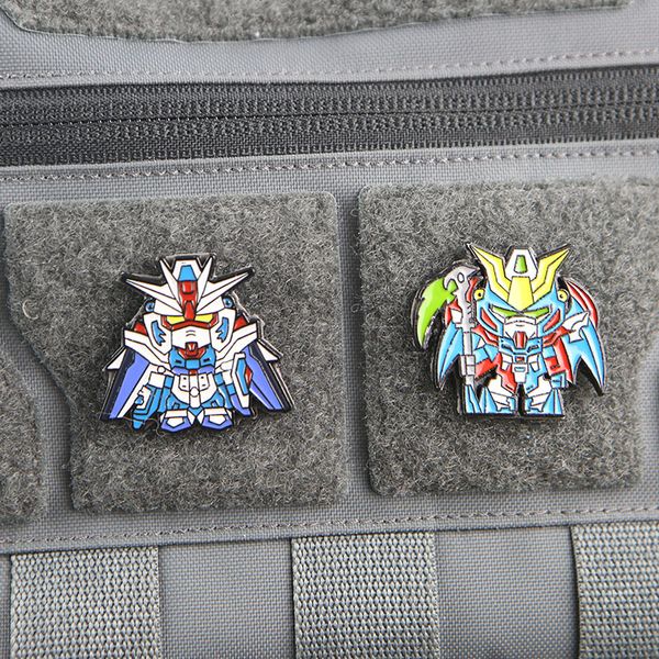 12 style mobile Strot Gundam Patches métal
