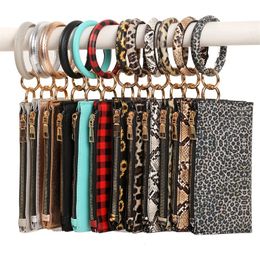 12 Stijl Multifunctionele Gunst Draagbare Leopard Gedrukt PU lederen sleutelhanger Armband Polslet Sleutelhanger Portemonnee Kaarthouder met rits Tassen Bangle Sleutelhanger voor vrouwen