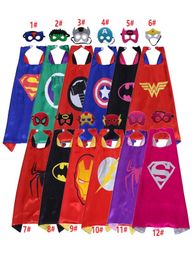 12 stijlen dubbele laag cape en maskerset 7070 cm kinderen satijncosplay capes Halloween Party FAVORS6513733