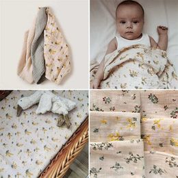 120 * 120 cm GF Baby Katoen Dekens Zachte Bloem Patroon Vintage Stijl Swaddle Wrap Feeding Burp Doek Handdoek Sjaal Stuff 211105