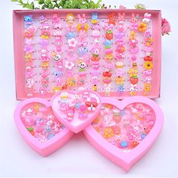 122436 Pcs Enfants Filles Maquillage Bijoux DIY Anneaux Jouet Fleur Dessin Animé Cristal Bijoux Enfants Princesse Anneaux Décor Fille Cadeau 220725