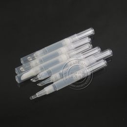 125pcs / lot 2.0 ml Twist Cosmetische Pen met Silicon Tip, Leeg Penpakket voor Geneeskunde Olie of Gel Dispenser