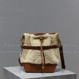 12A Totalmente nuevo Espejo Diseñador de calidad Pequeño Emmanuelle Bolsa de cubo para mujer Shearling Bolsas de cuero genuino Bolsos de lujo Bolsos acolchados Sac Monedero Bolsa de correa de hombro con caja