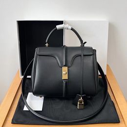 12A Mejor de actualización Diseñador de calidad Pequeño 16 bolso de 23 cm Bolso de colgajo para mujer Manejo de cuero genuino bolso Bolsos de lujo de lujo Bolsa de hombro negro con caja