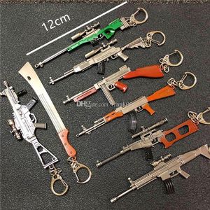 12cm Mini Guns Porte-clés Fusil AKM Modèle Porte-clés AK 47 Jouets Pistolet Porte-clés Accessoires Cartable Pendentifs pour jeu Fans Amis Cadeaux Porte-clés Porte-clés