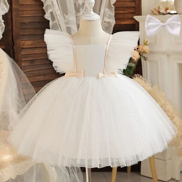 Robe de baptême blanche pour bébé fille, 12 mois, manches à volants, Tutu de princesse d'anniversaire, motif floral, fête de mariage, tissu de 1ère Communion, 240131