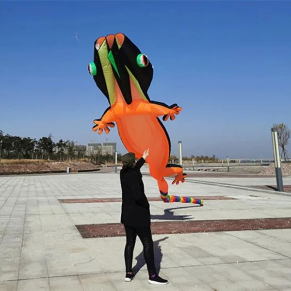 12 m Giant Lizard Gecko Kite Soft Inflable Color Kites de animales Ripstop Kite de cola larga Kite para adultos Juguetes para adultos