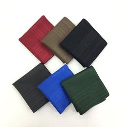 12 stks 43 x43cm Katoenen zakdoek voor heren vaste kleur donkere mannen zakdoek grote satijnen streep zakdoek zacht