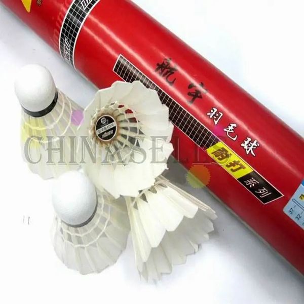 12 pièces véritable hangyu jeu amateur Train badminton volants durable plume de canard volant balle vol A 240223