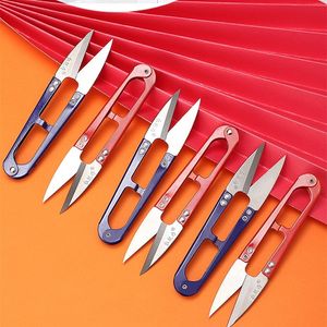 12pcs / lot Ciseaux de couleur rouge Outils ménagers pratiques Mini petits ciseaux de couture Outil de couture de broderie Point de croix Pinces artisanales Outil à main T2I52754