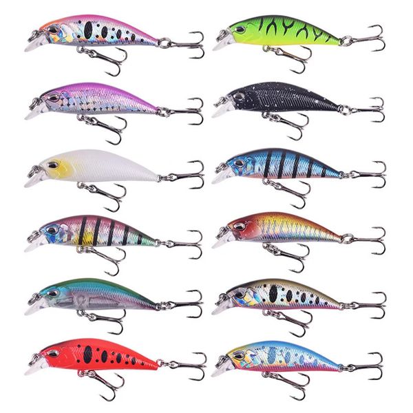 12 pièces couleurs mélangées ensemble de leurres de pêche 52mm/55mm Mini vairon Wobblers appâts artificiels en plastique dur coulant lentement Pesca attirail 240312