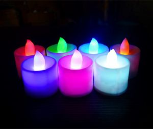 Bright White White Tea Lights Batterij bediende LED Crystal Tea Lights Flicker Flameless bruiloft Verjaardagsfeestje Kerstdecoratie 3.6x4,4 cm