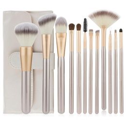 12pcs Broussages de maquillage professionnel Set Champagne Gold Blush Powder Foundation Make Up Brush Brushadow Brosses Cosmetics Beauty Tool4310126