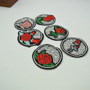 12 stks Strass Rose Opnaaistenen Opstrijkpatronen Borduurwerk Patch Applicaties Craft voor badge tas clothes204r