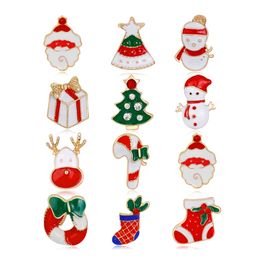 12 stks / set Kerstmisbadge Broches Tree Bells Sokken Santa Claus Hoed Elanden Snowman Metal Emaille Broche Cute Xmas Gift