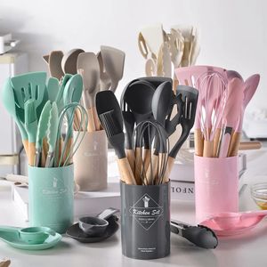 12pcs ustensiles de cuisine en silicone ensemble manche en bois outil de cuisine antiadhésif ustensiles de cuisine spatule pelle oeuf ustensiles de cuisine batteurs 240219